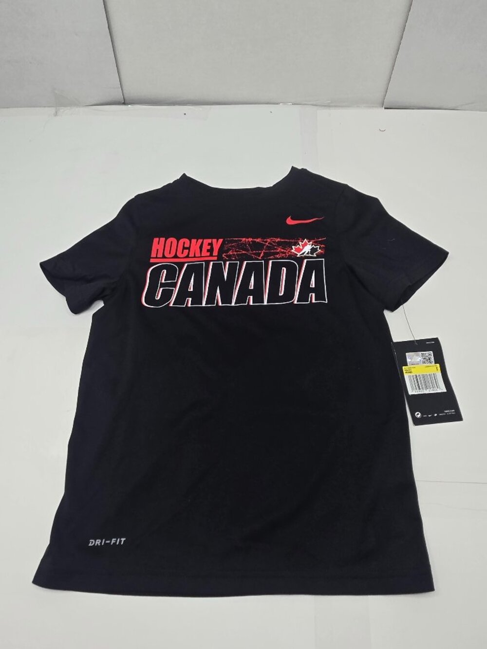 NWT Nike Hockey Canada Youth S Dri-FIT Shirt Team Canada